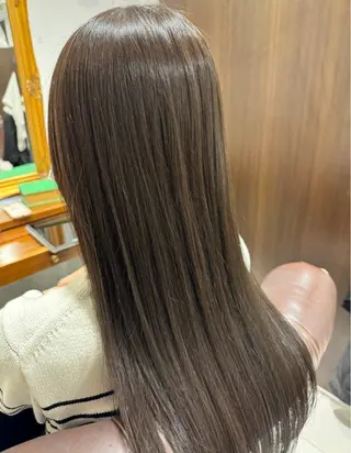 ロング ルーヴルトータルビューティーサロン生駒所属・橋本 友稀のヘアスタイル