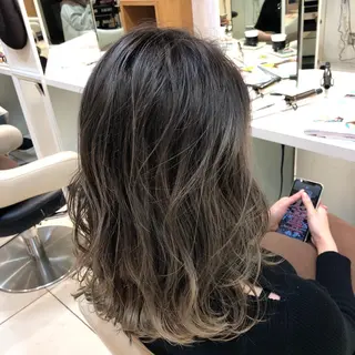 ロング カラー 🌈ぷる艶カラー🌈 髪質改善👑柳沼尚貴のヘアスタイル