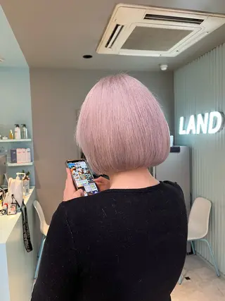 ショート カラー ブリーチカラー 🩵MIZUKIのヘアスタイル