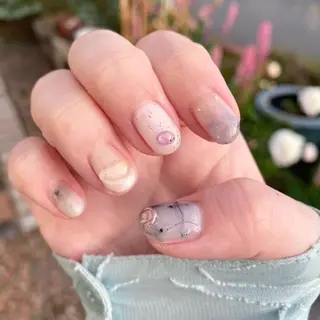 ネイル Nailsalon mui.所属・中家 亜紗子のネイルデザイン