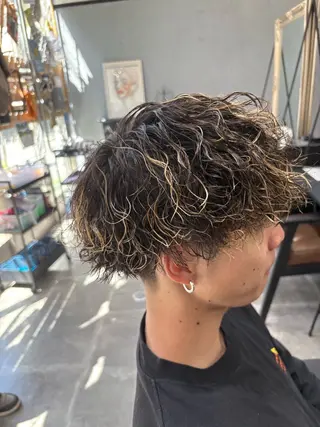 ショート メンズカット/パーマ 中 有晴のヘアスタイル