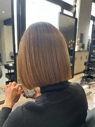 ミディアム カラー room肥後橋所属・room ヨネヤマのヘアスタイル