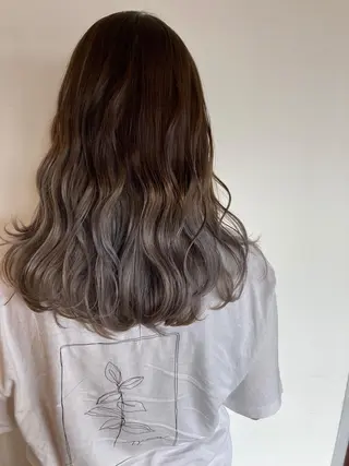 セミロング カラー ペッツ本店 スタイリスト増田ゆきのヘアスタイル