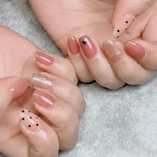 ネイル haleyume所属・shino🌟 痛ネイルのネイルデザイン