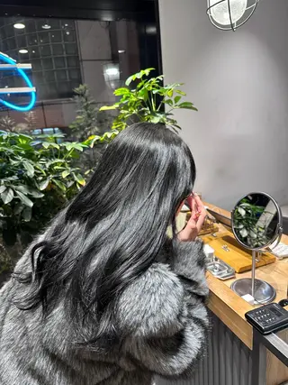 ロング カラー canna 表参道所属・Canna kotoriのヘアスタイル