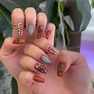 ネイル クルミ/ 💕ワンホンネイルのネイルデザイン