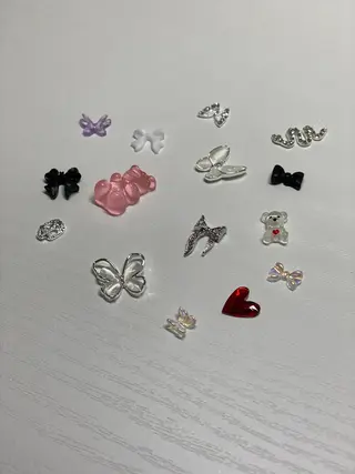 ネイル R.I所属・R.I みちのネイルデザイン