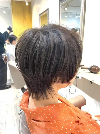 カラー 嶋村夏実🌼レイヤー 🌸白髪ぼかしのヘアスタイル