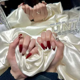 ネイル uni. Haruのネイルデザイン