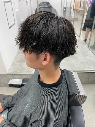 ショート カラー パーマ ヘアアレンジ メンズ 亀井隆汰/メンズ専門 パーマ特化美容師のヘアスタイル