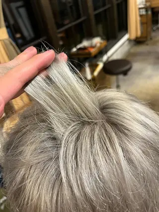 ショート カラー 糸賀 蒼天のヘアスタイル