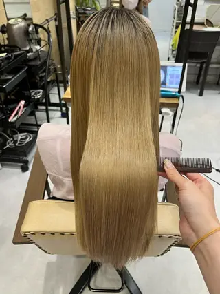 ロング 髪質改善AUSTIN登戸所属・ICHIKA/暖色 カラー / Wカラーのヘアスタイル