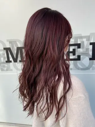 セミロング カラー Amour なぐらのヘアスタイル