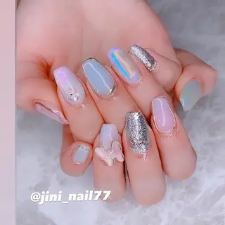 ネイル JINI NAIL所属・ジニ ネイルのネイルデザイン