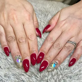 ネイル amour所属・amour ERIKAのマツエク・マツパデザイン