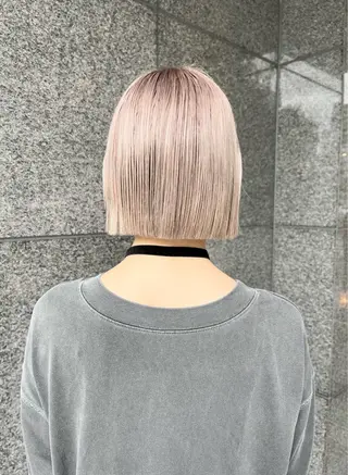 ショート ボブ/ハイトーン/ 岡山駅/別曽遥也のヘアスタイル