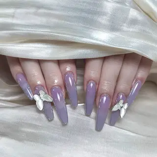 ネイル Maggie Nail🦩のネイルデザイン