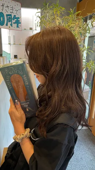 ロング 白髪ケア  BAUM まやのヘアスタイル