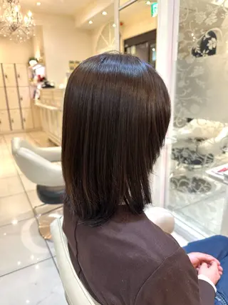 ミディアム カラー 髪質改善🥂✨ Mioのヘアスタイル
