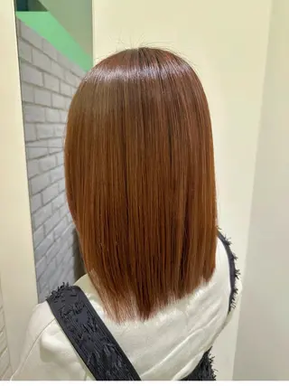 髪質改善ストレート インナーカラーハズキのヘアスタイル