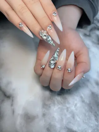 ネイル salon de belnetta所属・kayo 💅のネイルデザイン