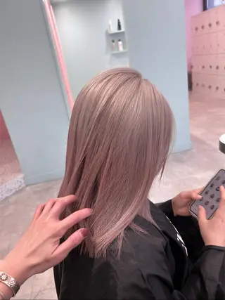 ロング カラー エフェクトブリーチ／ レイヤーカット／翔のヘアスタイル