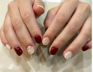 ネイル gratify心斎橋 松本のネイルデザイン