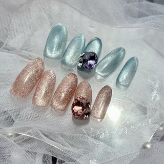 セミロング SyiSyu なんば本店のネイルデザイン