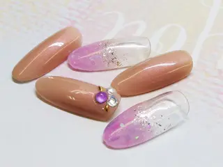 ネイル ティーエヌ 金山駅東口店のネイルデザイン