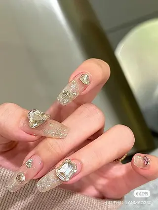 ネイル AB マツエクネイルサロンのネイルデザイン