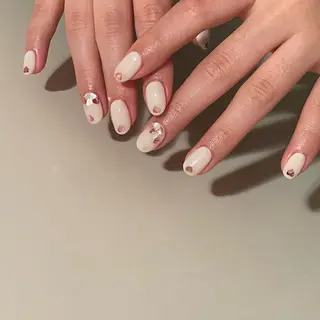 ネイル Ami 🦥のネイルデザイン