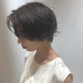 ショート パーマ 江原 彩華のヘアスタイル