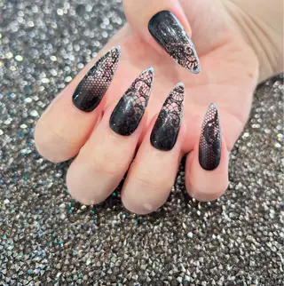 ネイル Nail Studio GOTHAM所属・高円寺駅からすぐ🌈 ネイルGOTHAMのネイルデザイン