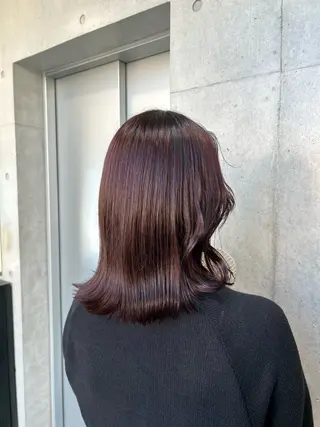 ショート カラー ヘアアレンジ ボブ艶モテカラー🫧 カリンのヘアスタイル