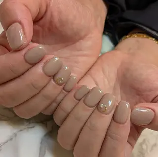 ネイル ジェヌインネイル 河内のネイルデザイン