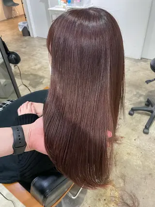 ロング 💫カットはなんでも 得意です✂️のヘアスタイル