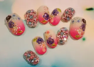 ネイル 柴田 彩のネイルデザイン