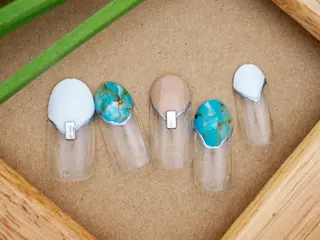 ネイル トップネイリスト Ribbon立川店のネイルデザイン