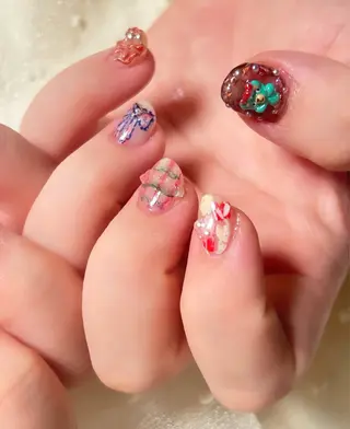 ネイル lady bird yoshieのネイルデザイン