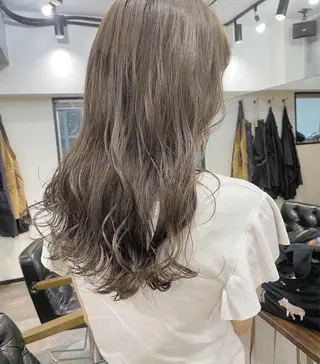 ミディアム カラー ボブとパーマの達人 /美容室難民の方是非のヘアスタイル