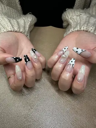 ネイル うにゃねいる🌷 Mayaのネイルデザイン