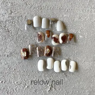 ネイル anyora nail salon所属・大人ワンホン キラキラ／Ayanoのネイルデザイン