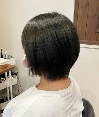 ショート 馬場 麻奈美のヘアスタイル