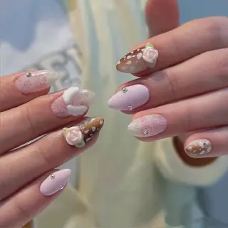 ネイル Oomiya 服部のネイルデザイン