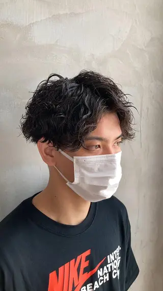 ショート パーマ メンズ fifth JINGUMAE所属・波巻きスパイラルパー マ/シャドウパーマ駿のヘアスタイル