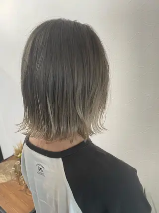 ミディアム ROSSO ✂︎officialのヘアスタイル