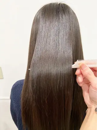 ロング WHITE所属・WHITE 田中智之のヘアスタイル