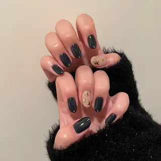 ネイル Ami 🦥のネイルデザイン