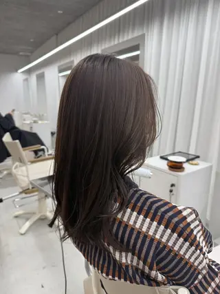 ロング yuto /ブリーチ /艶カラー/縮毛矯正のヘアスタイル