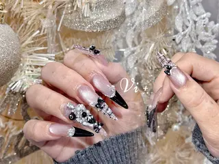 ネイル ✨Nailsalon Vi+✨のネイルデザイン